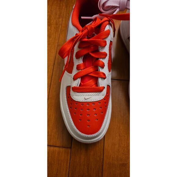 Nike Air Force 1 Low Valentines Day 25" New in Box(no Lid)Womans Size 5.5/ 4y - Picture 7 of 8